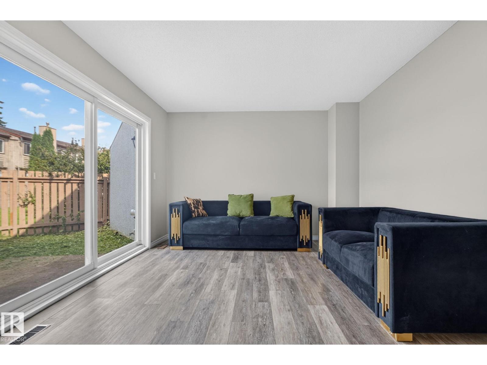 17775 95 ST NW - 9