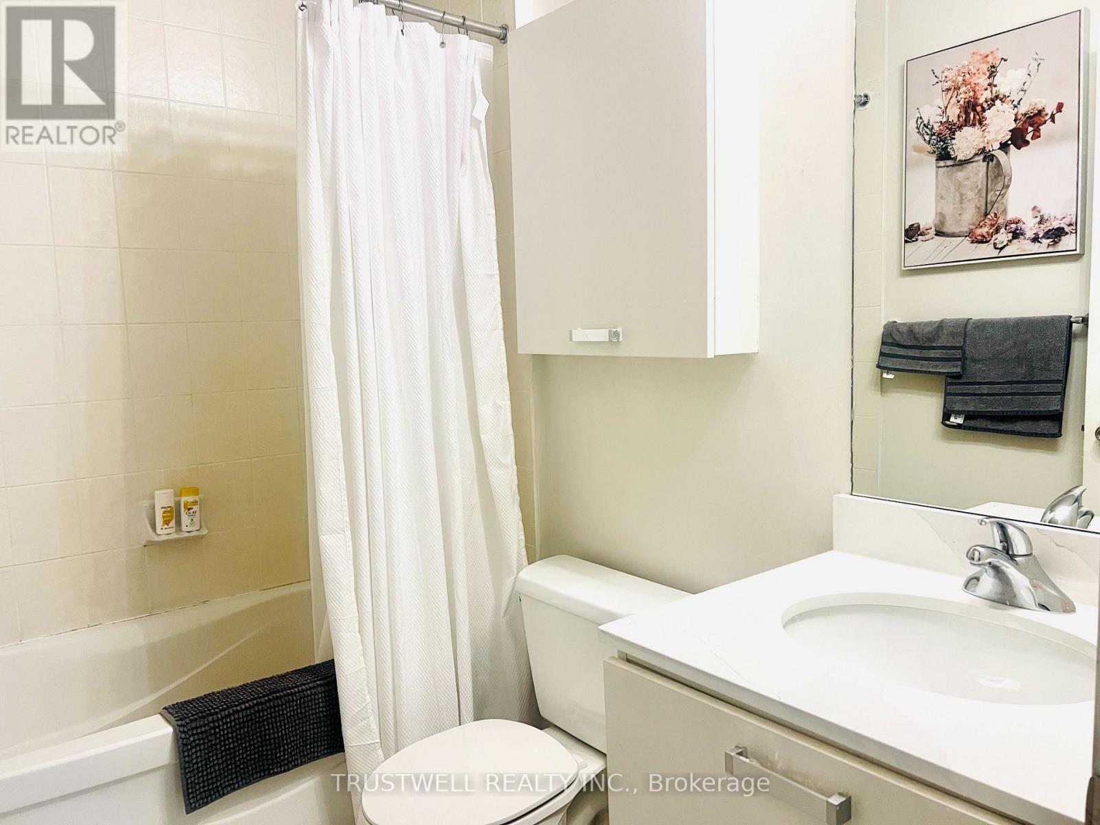 #2601 38 GRENVILLE STREET - 19