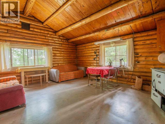 1402 TAGISH ROAD - Image 11