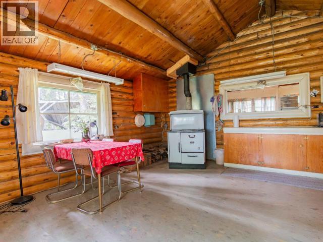 1402 TAGISH ROAD - Image 15