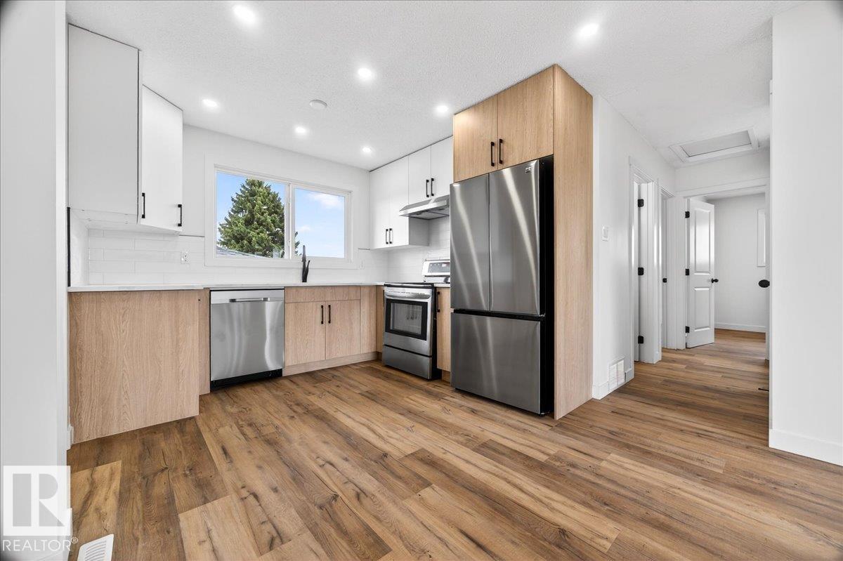 7823 148 Avenue NW - Photo 6