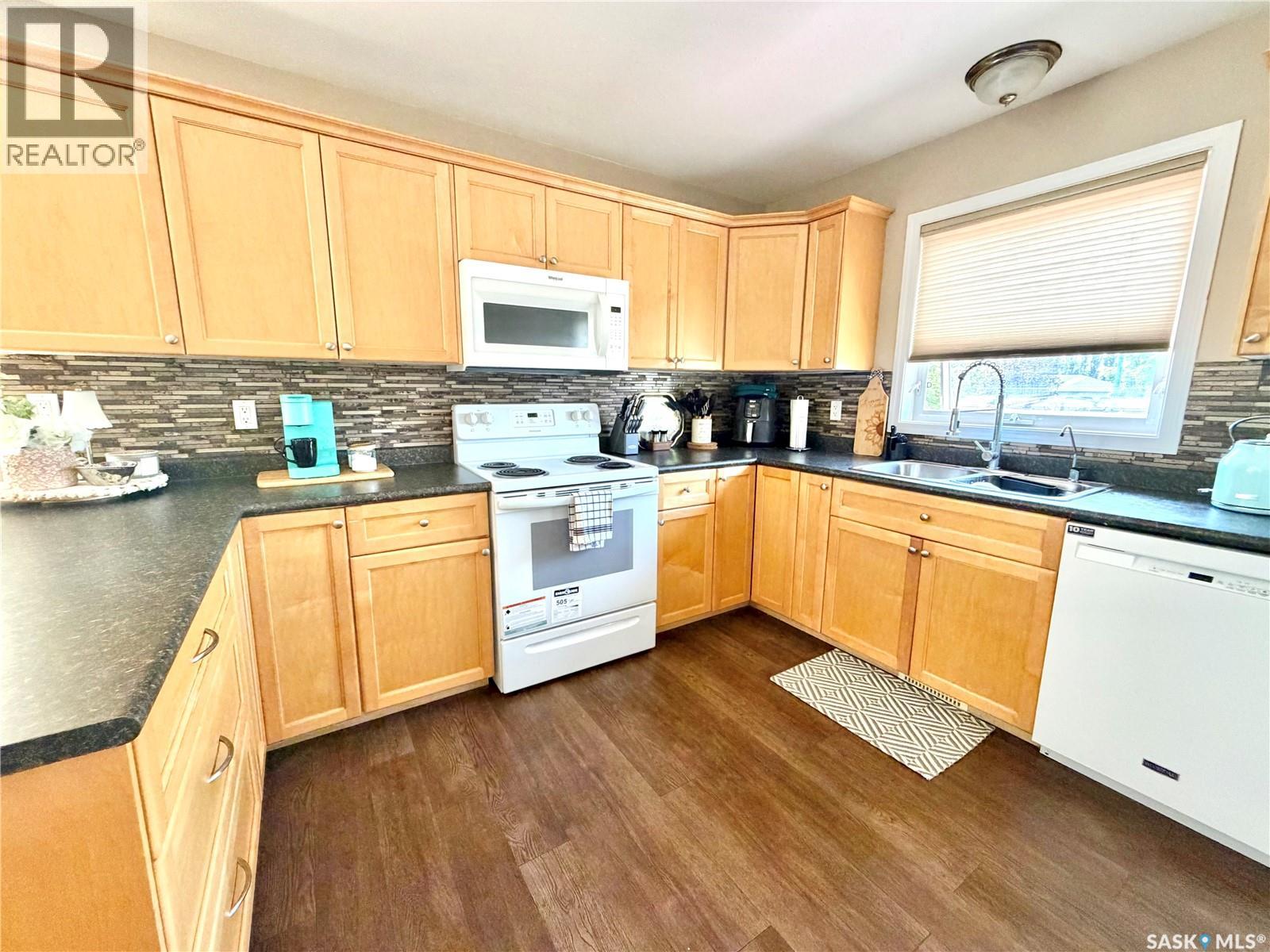 10339 Bunce CRESCENT - 6