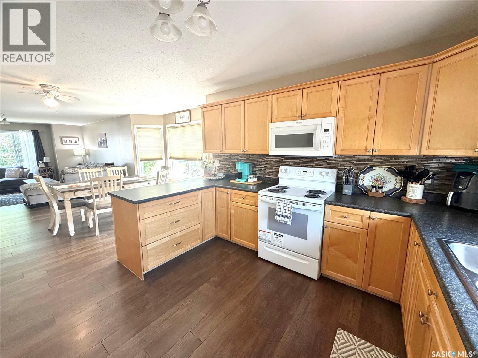 10339 Bunce CRESCENT - 7