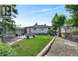 8008 36 Avenue NW - photo 37