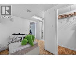 8008 36 Avenue NW - photo 28