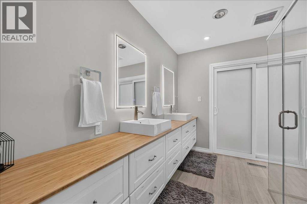 9011 33 Avenue NW - Image 25