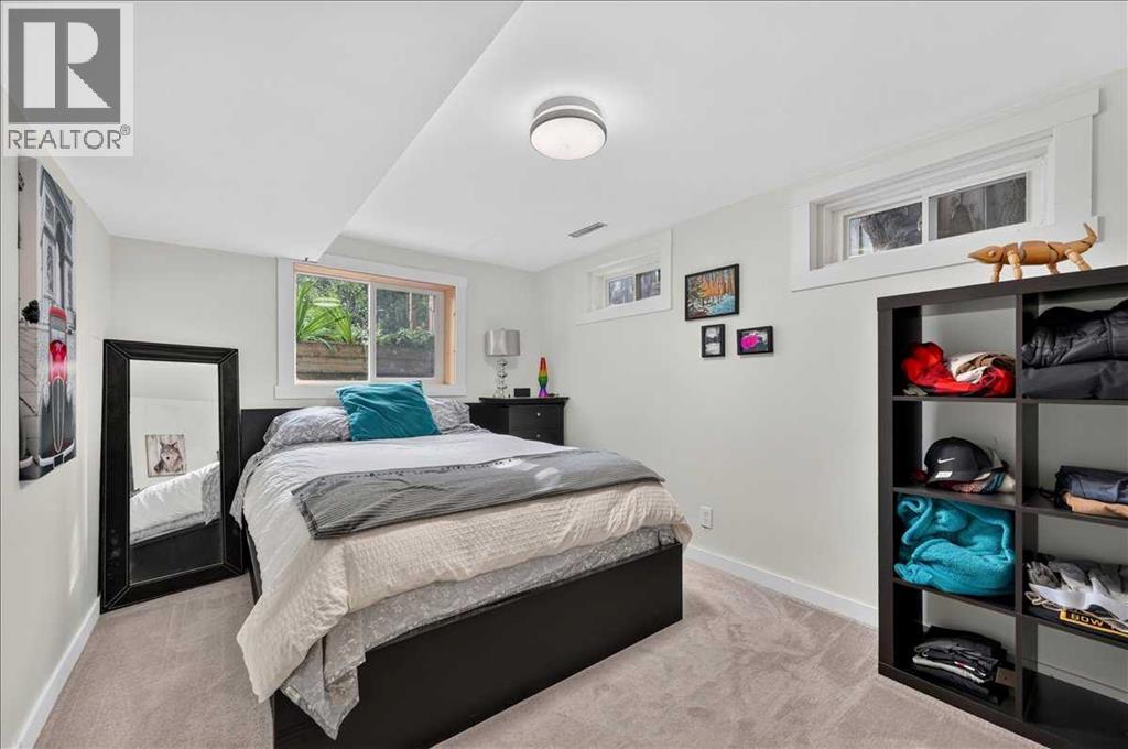 9011 33 Avenue NW - Image 32