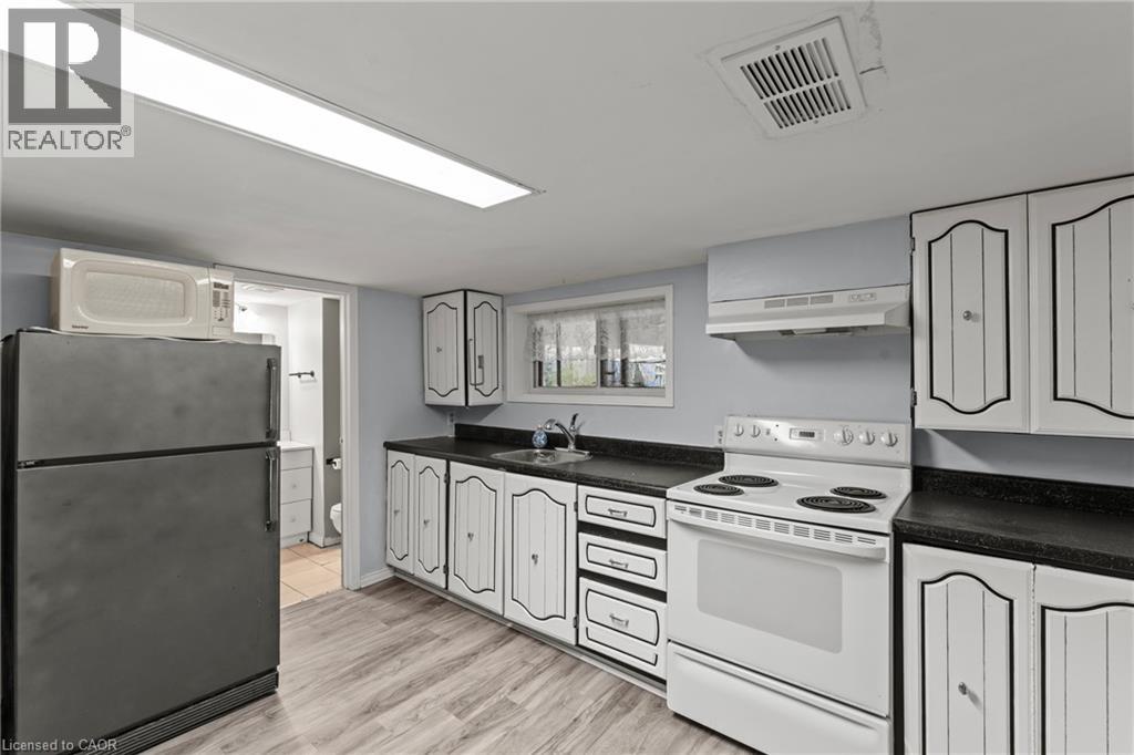 123 MORTON Avenue - 26