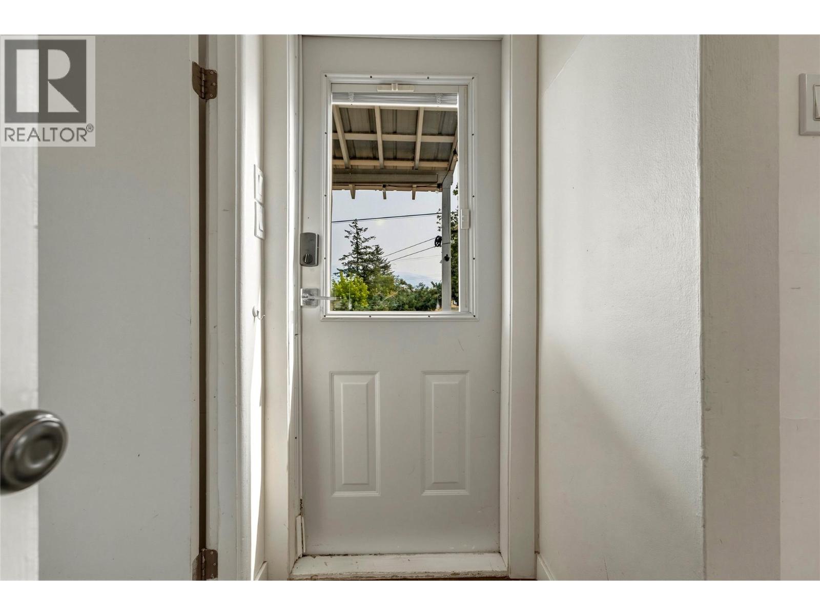 1701 34 Street - 21