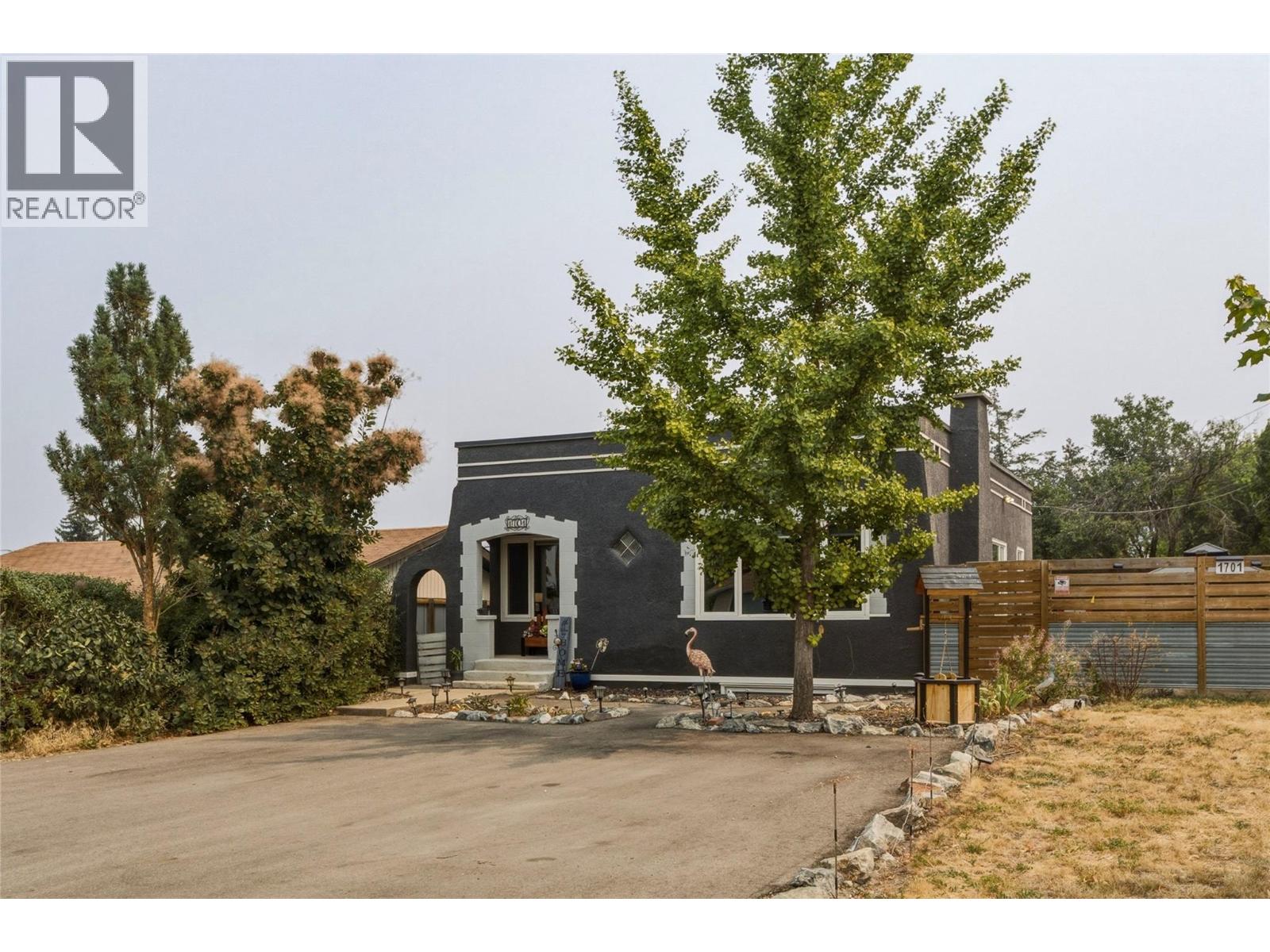 1701 34 Street - 2