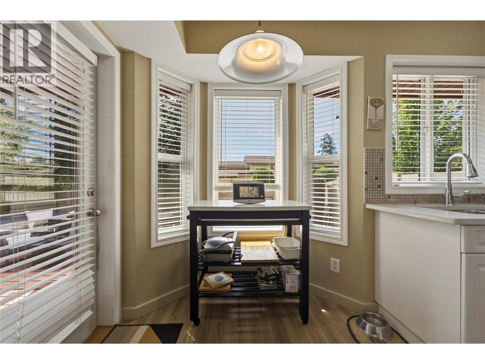 4407 20th Street Unit# 4, Vernon