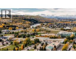 2pc Bathroom - 533 32 Street Nw, Calgary, AB T2N2V8 Photo 20