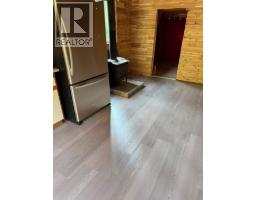 9052 6 Highway, Edgewood, BC V0G1J0 Photo 12
