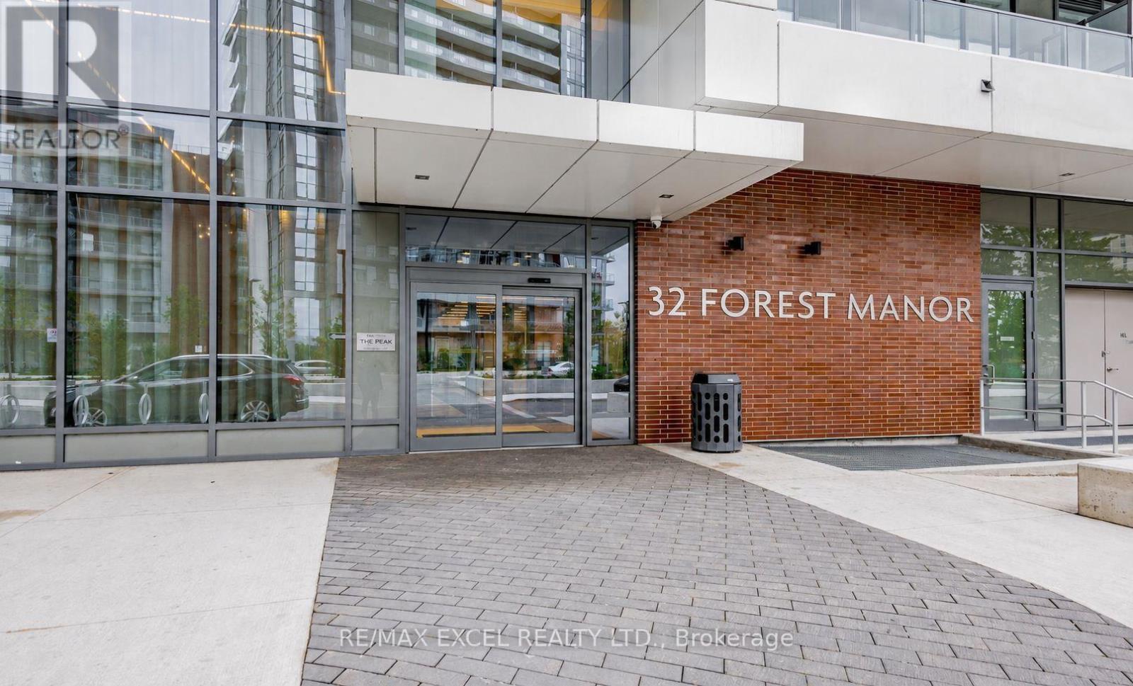 Photo of 32 Forest Manor Road