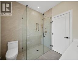 2 3737 Forest Street, Burnaby, BC V5G1W5 Photo 23