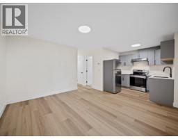 2 3737 Forest Street, Burnaby, BC V5G1W5 Photo 37