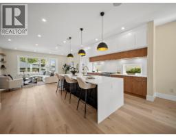 2 3737 Forest Street, Burnaby, BC V5G1W5 Photo 9
