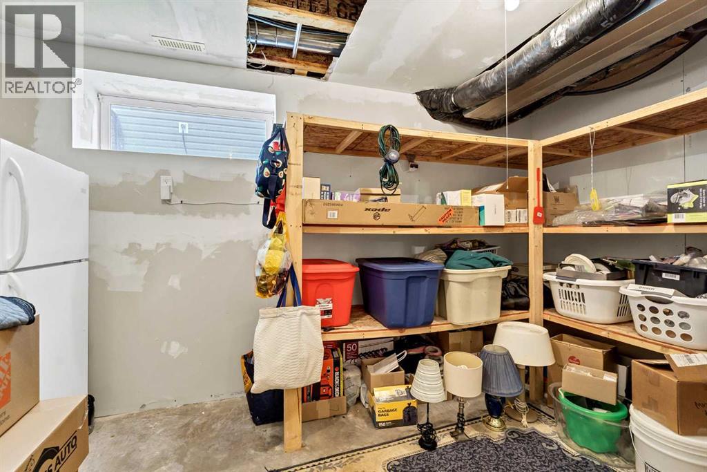 305 5 Avenue SW - 30