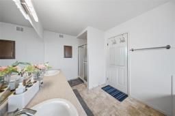 153 Strasbourg Drive, Winnipeg, MB R2P2Z7 Photo 38