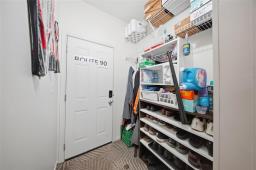 153 Strasbourg Drive, Winnipeg, MB R2P2Z7 Photo 39