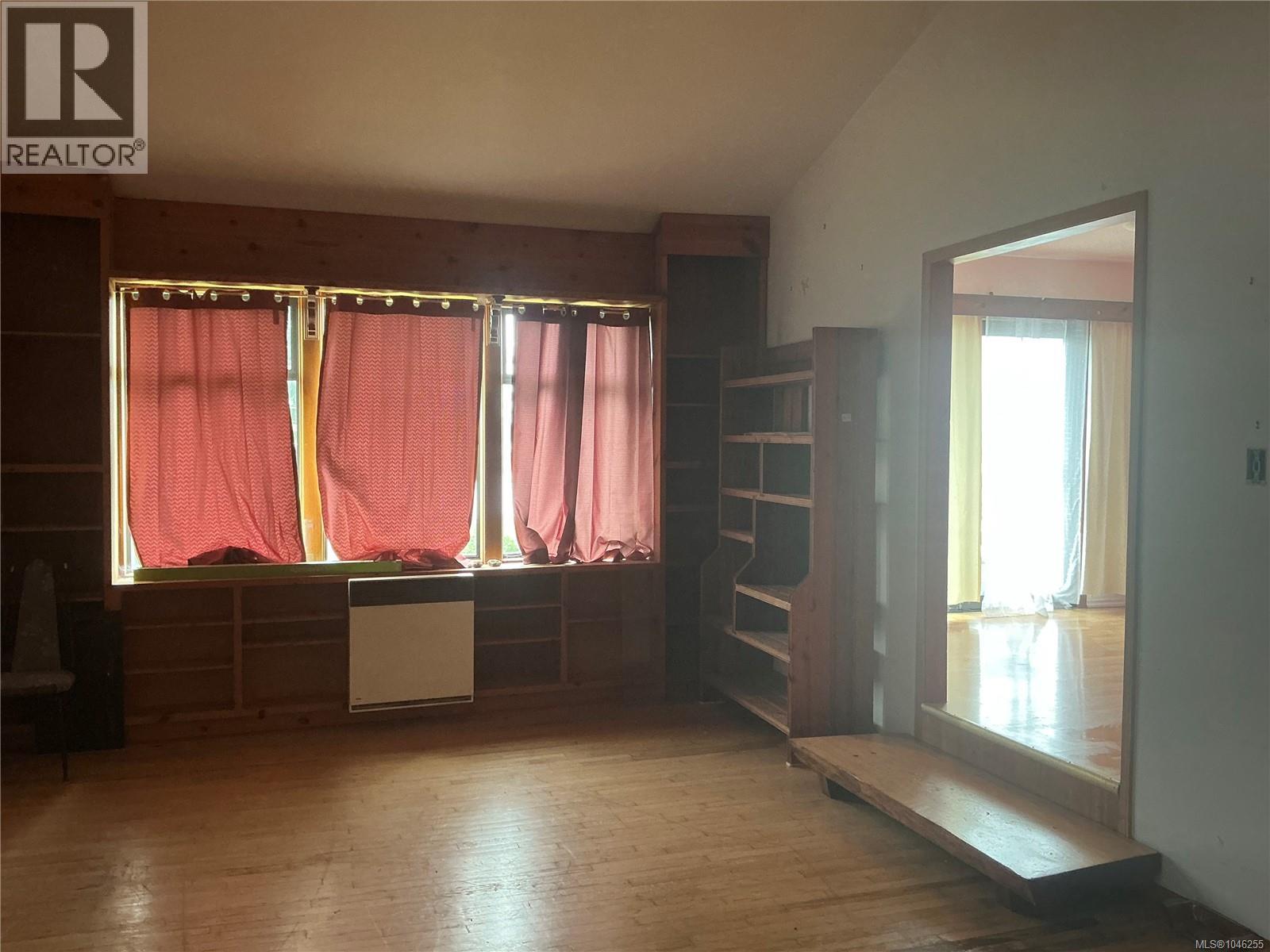 299 Hawthorne Rd - 10