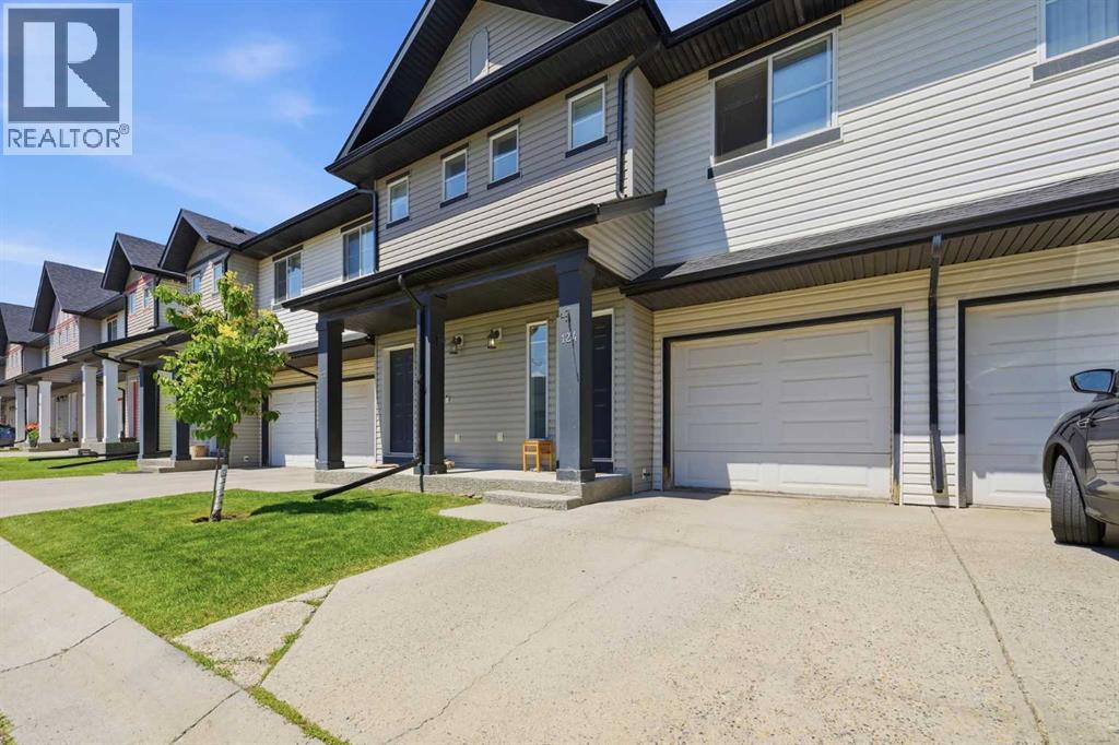 124 Everridge Gardens SW, Calgary — photo 2