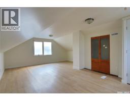 Bedroom - A&b 1750 Wallace Street, Regina, SK S4N3Z6 Photo 10