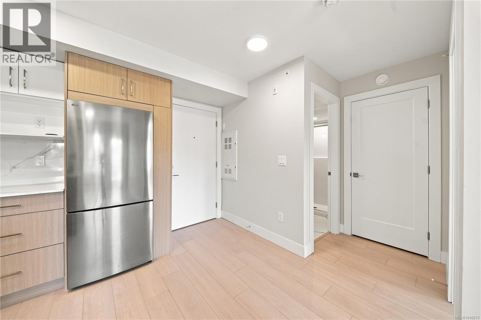 #302 171 Jensen Ave W - Image 16