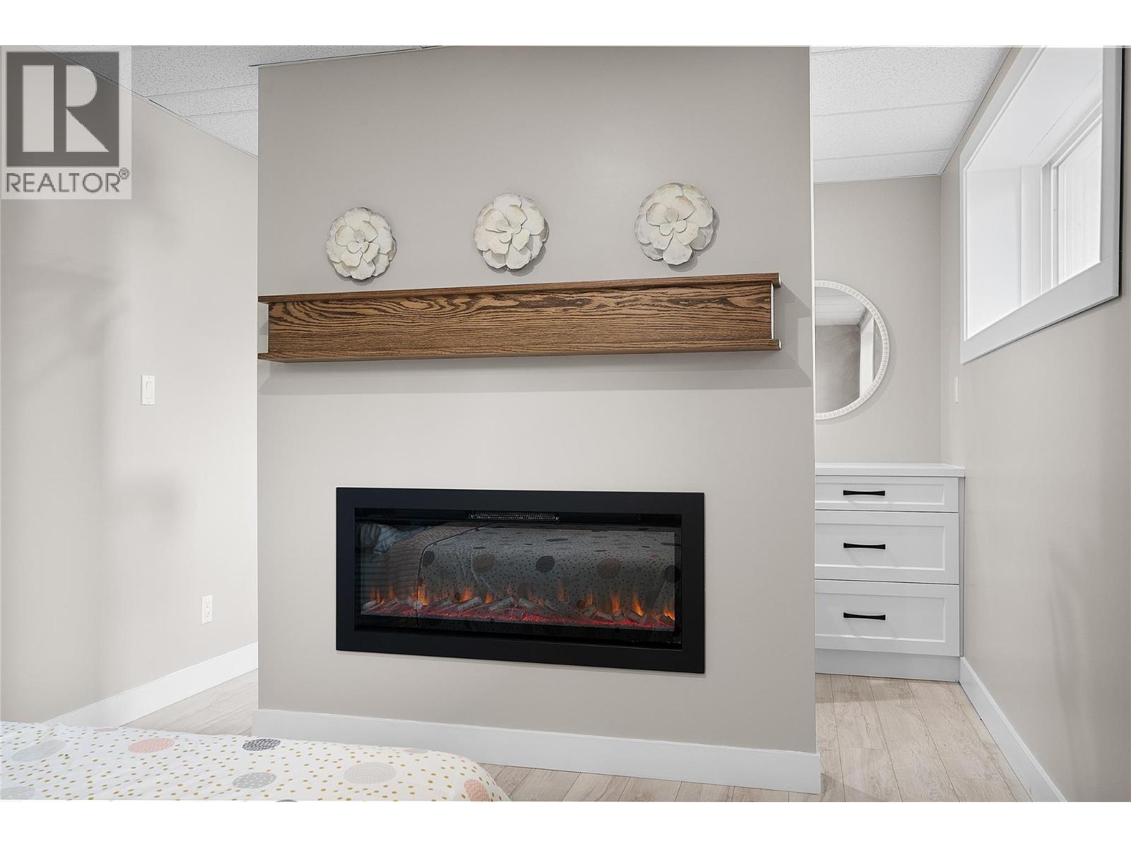 2176 Blackwell Avenue - 40
