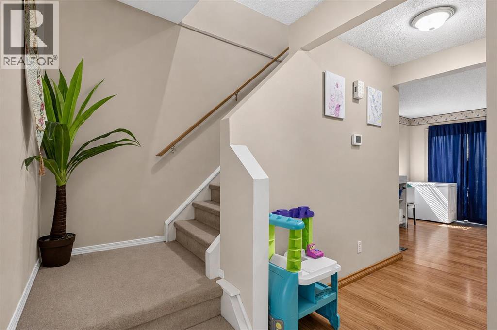 50 Falshire Terrace NE - 7