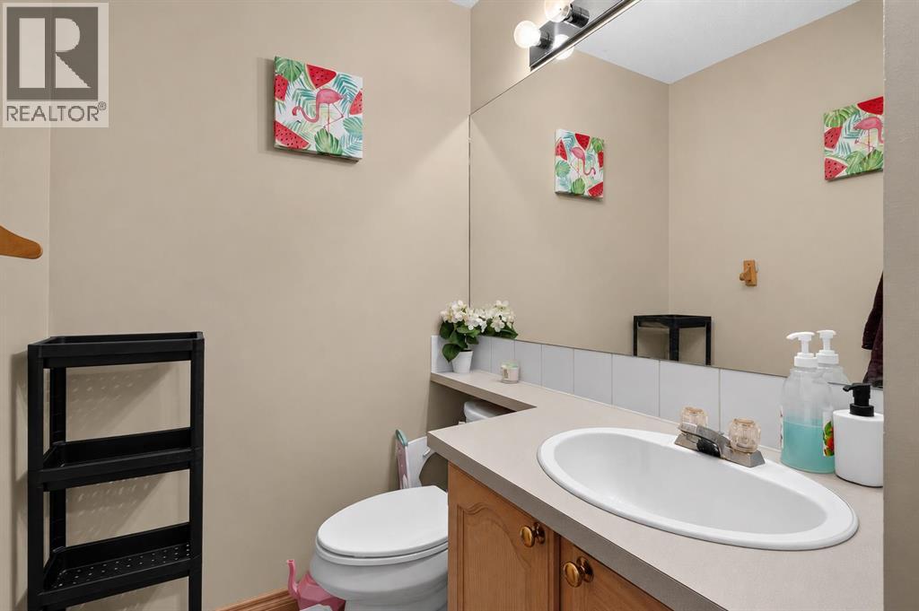 50 Falshire Terrace NE - 8