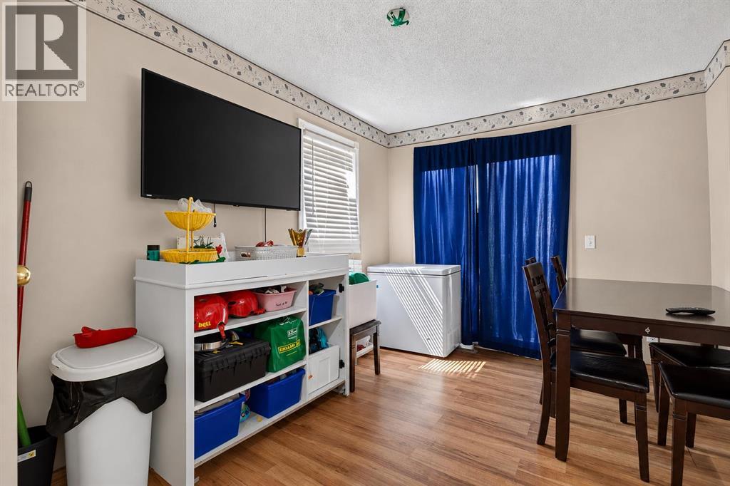 50 Falshire Terrace NE - 9
