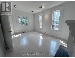 20 Harrison Garden Boulevard, Toronto, ON M2N7K9 Photo 8
