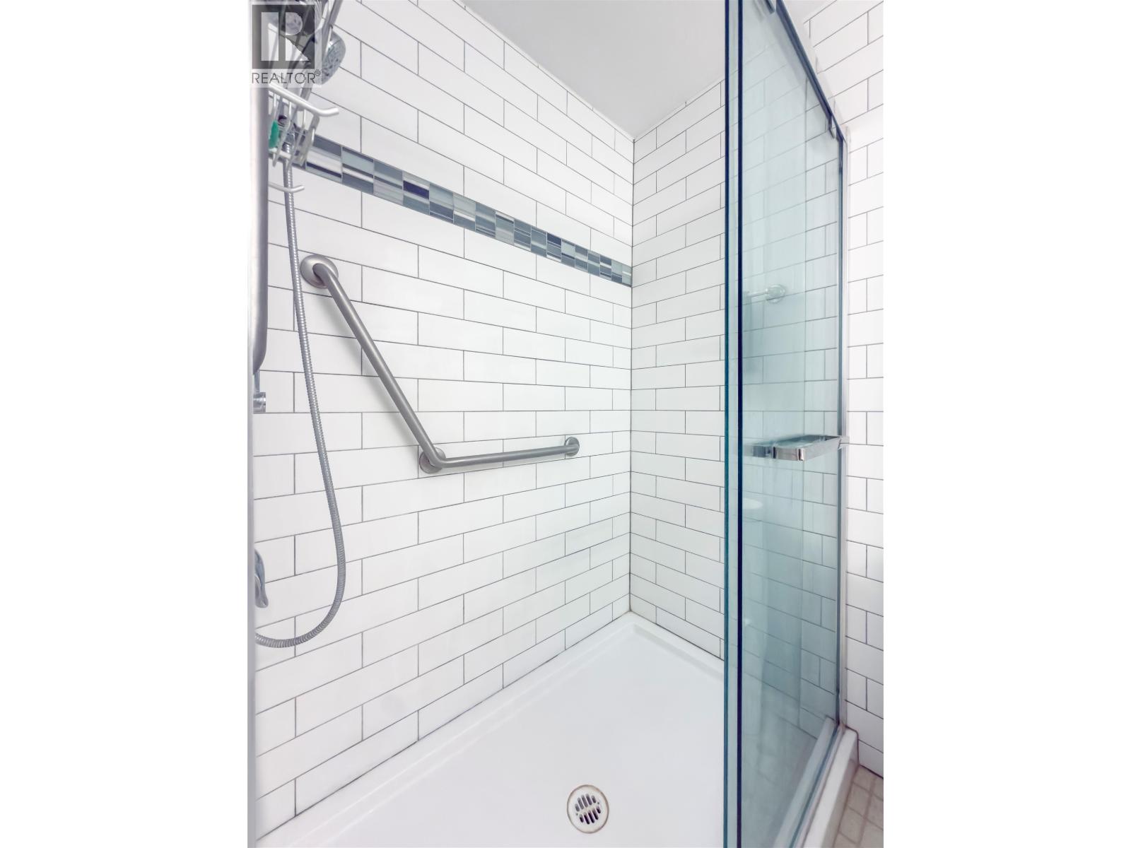 #11 25 WESTRIDGE DRIVE - 20
