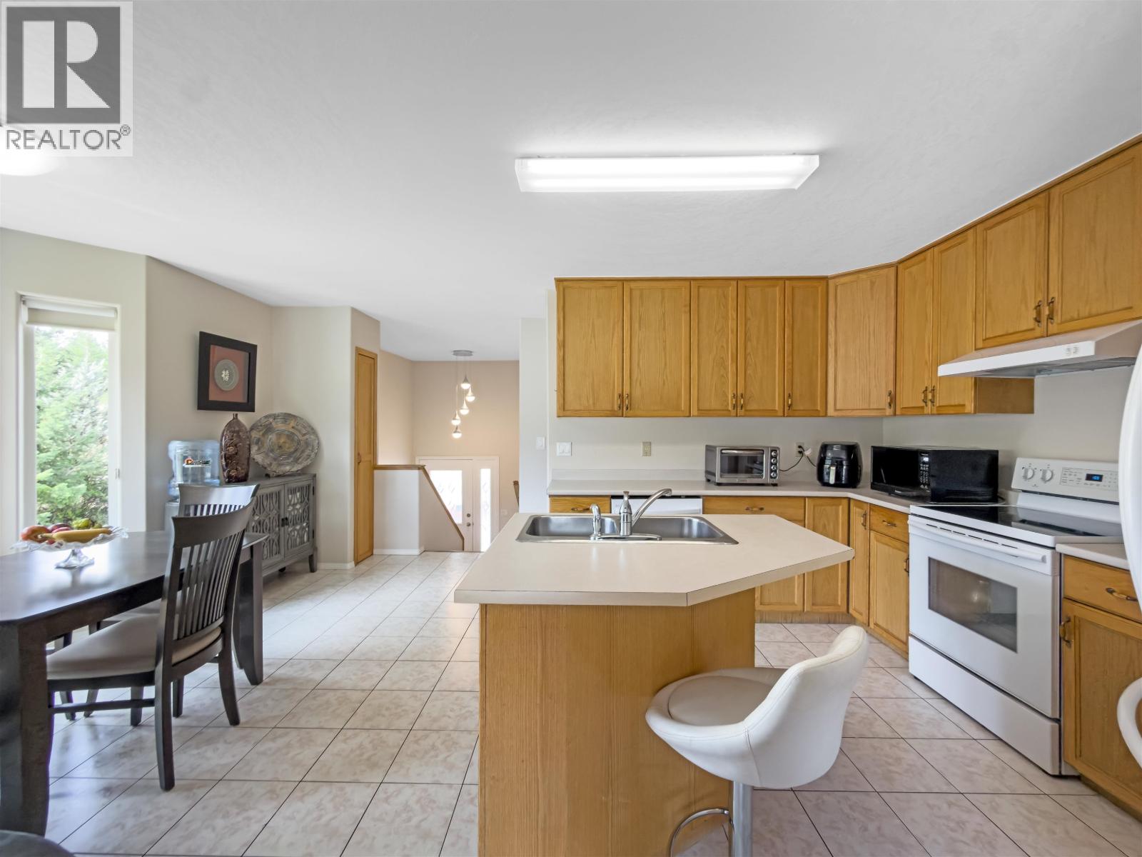 #11 25 WESTRIDGE DRIVE - 13