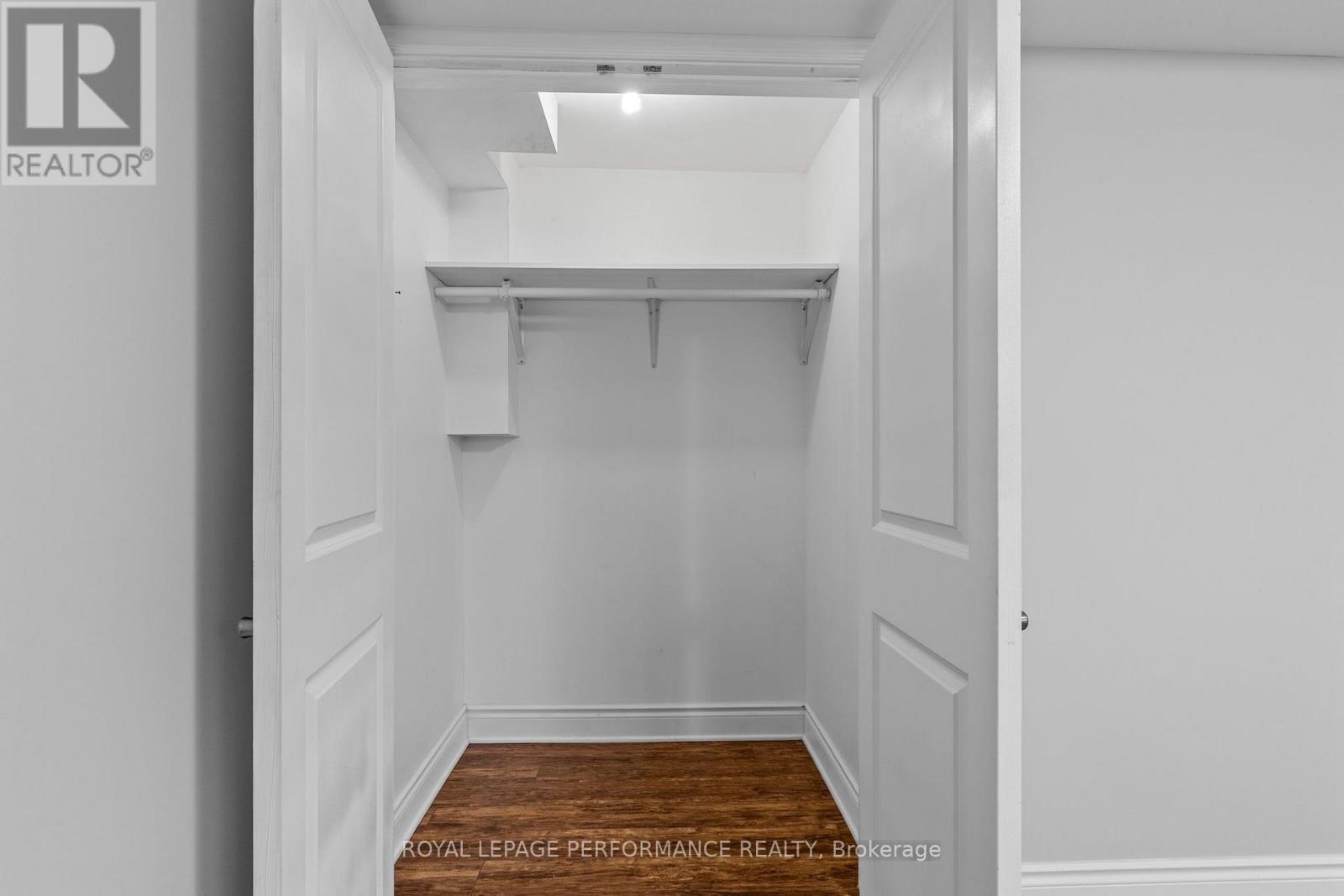 3B Birchwood Drive