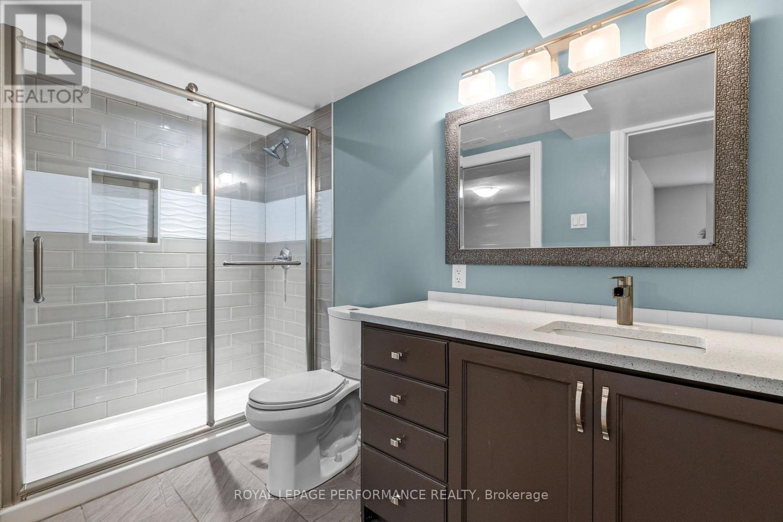 3B Birchwood Drive