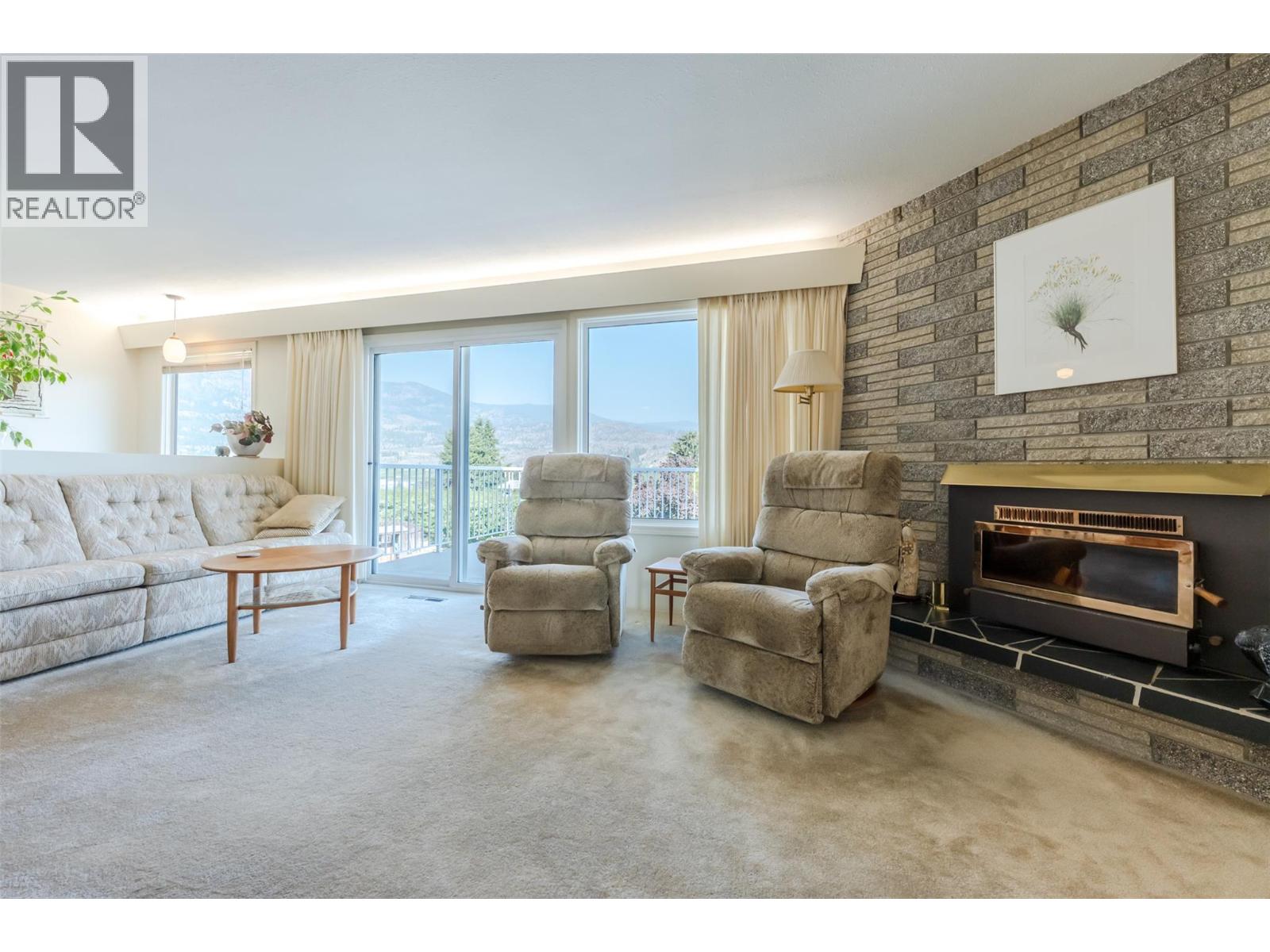 5608 Yarrow Street - 6