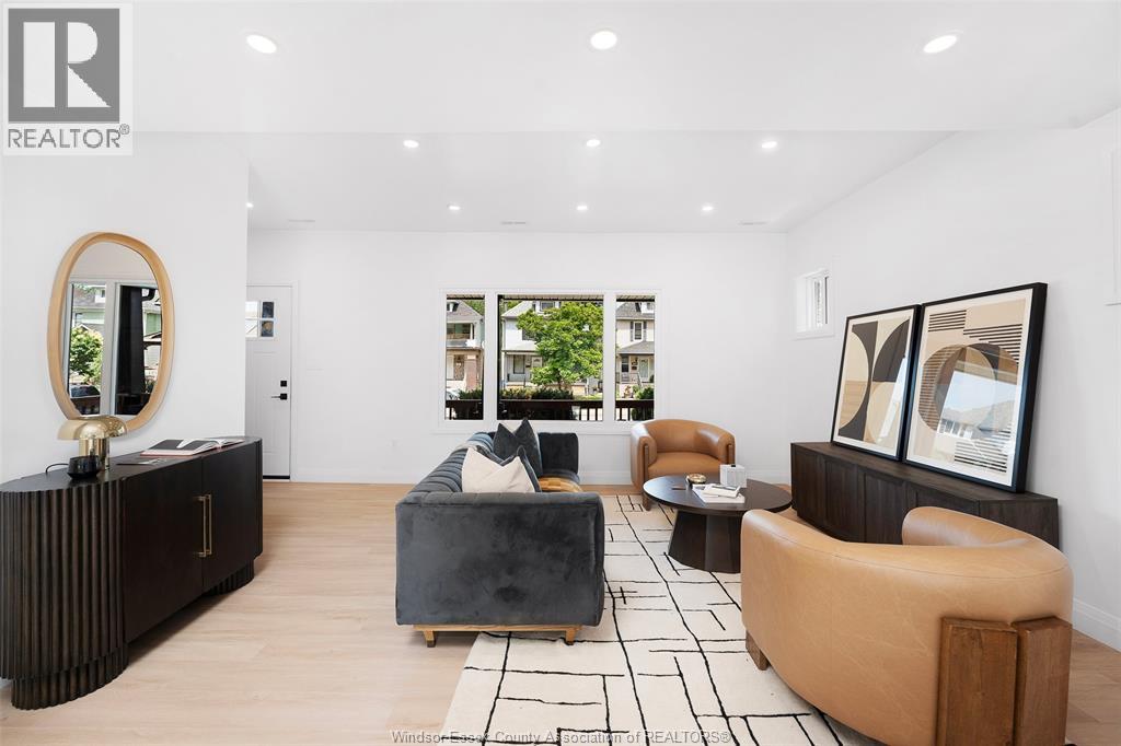 859 MOY AVENUE - 7