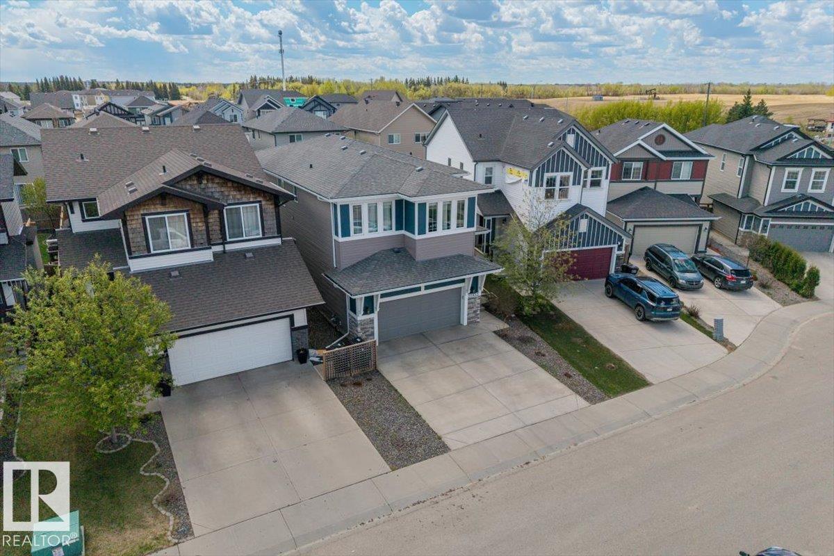 22933 94A AV NW - 44