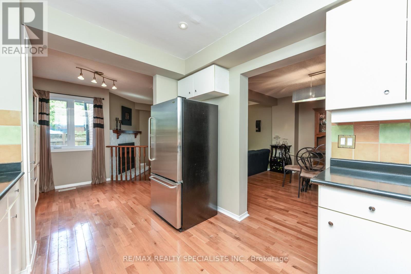 #122 3050 ORLEANS ROAD - 19