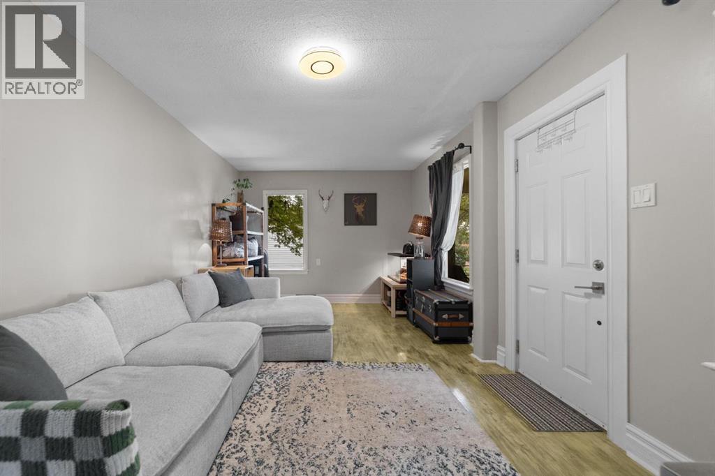 4833 54 Street - Image 6
