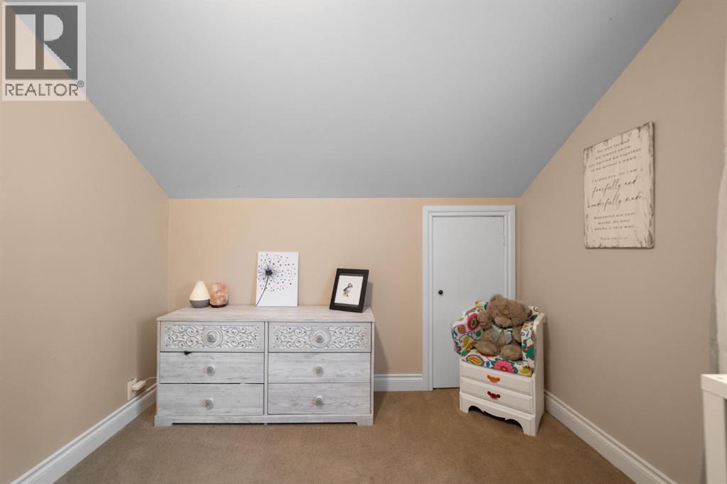 4833 54 Street - 16