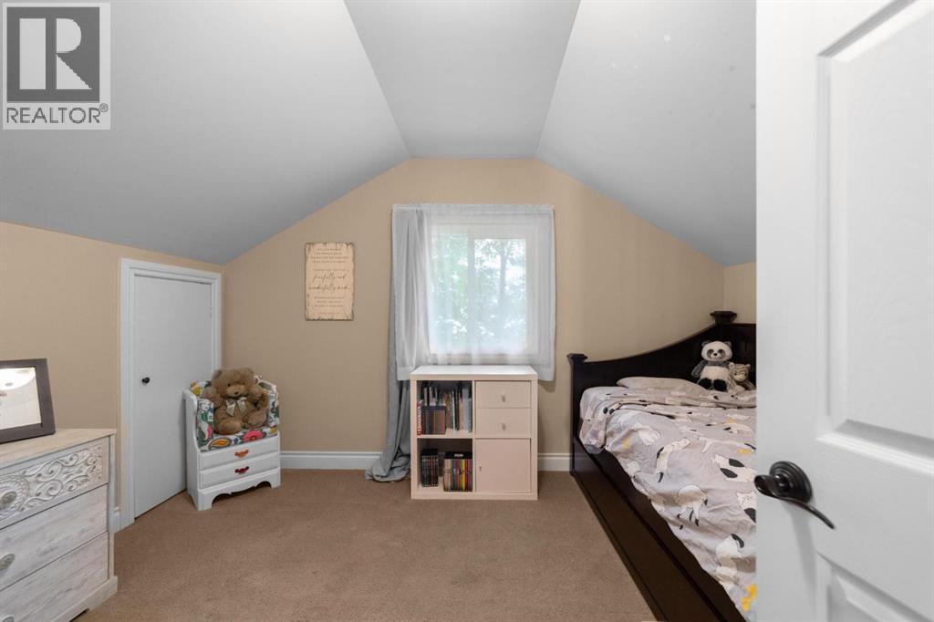 4833 54 Street - 15