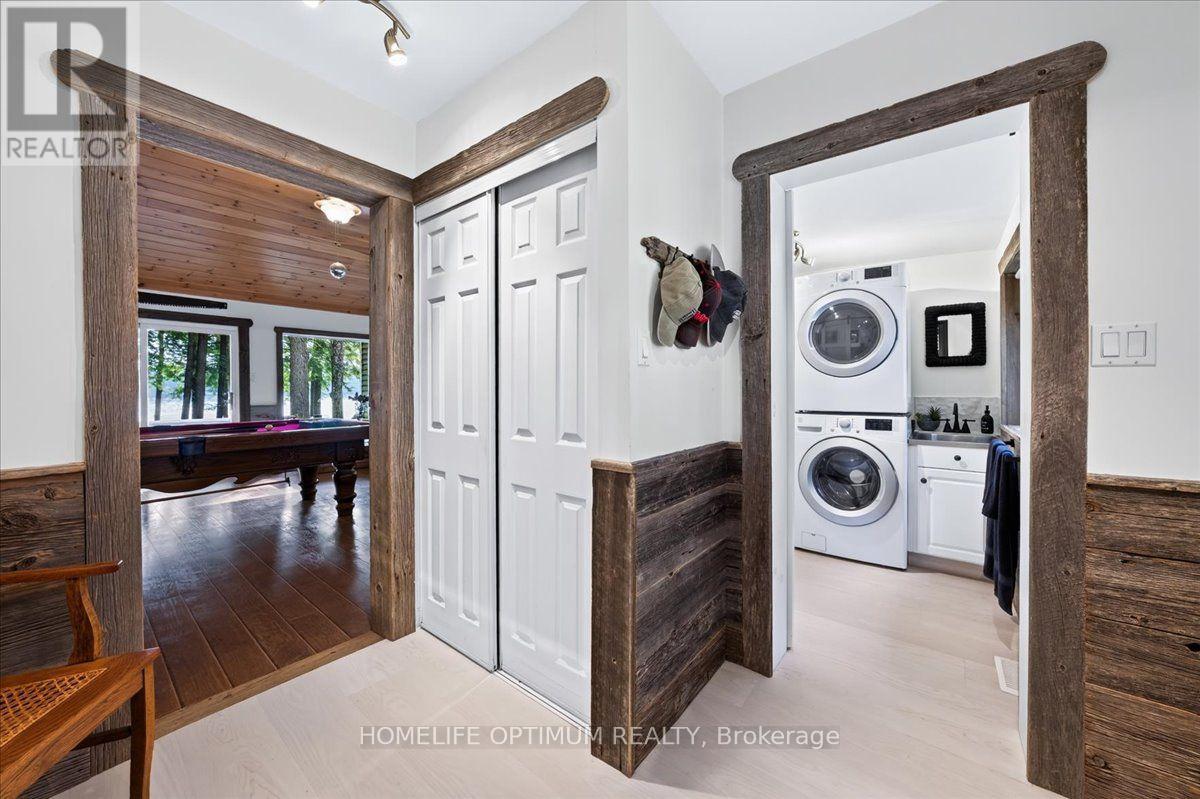 1195 LAKESHORE DRIVE N - Image 16