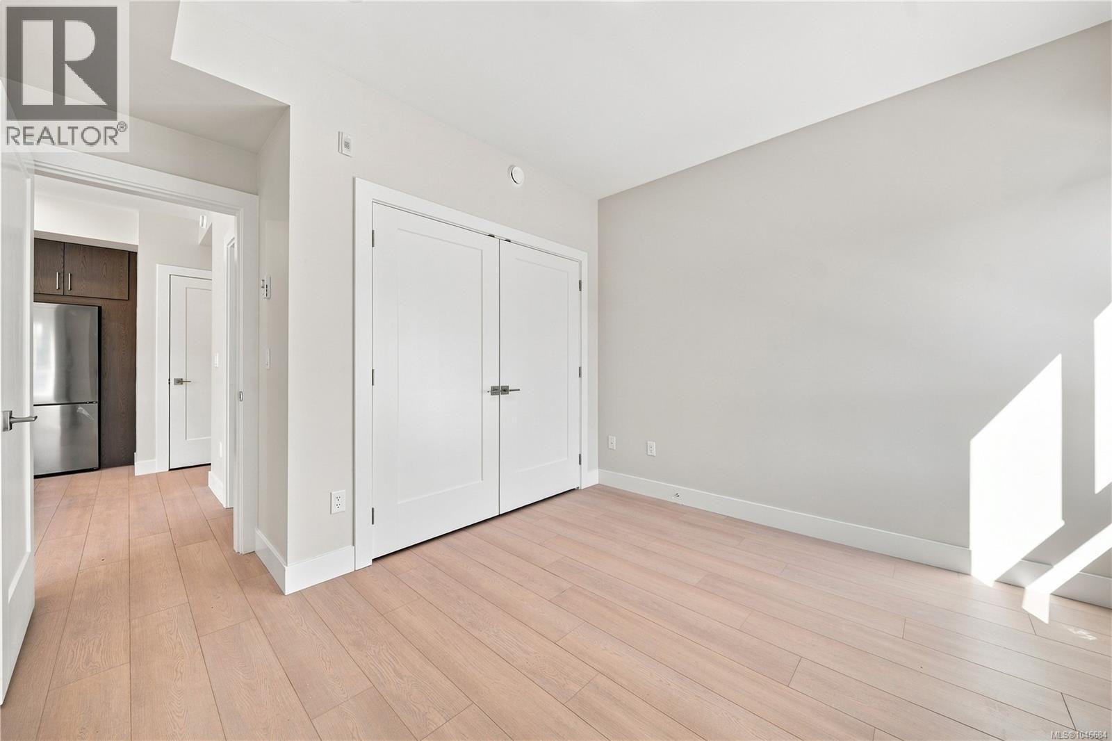 #210 171 Jensen Ave W - Image 7