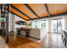 Family room - 1216 Hamills Point Road, Muskoka Lakes, ON P0B1J0 Photo 8