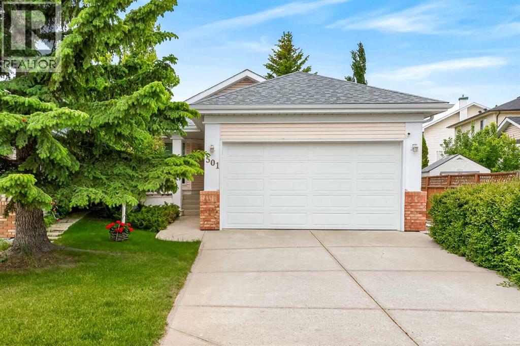 501 Coral Keys Villas NE, Calgary — photo 3