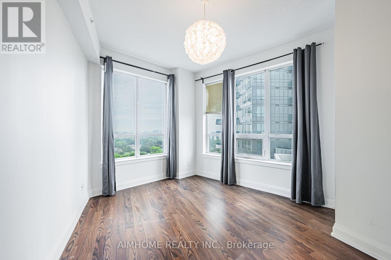 #1115 7171 YONGE STREET - 21