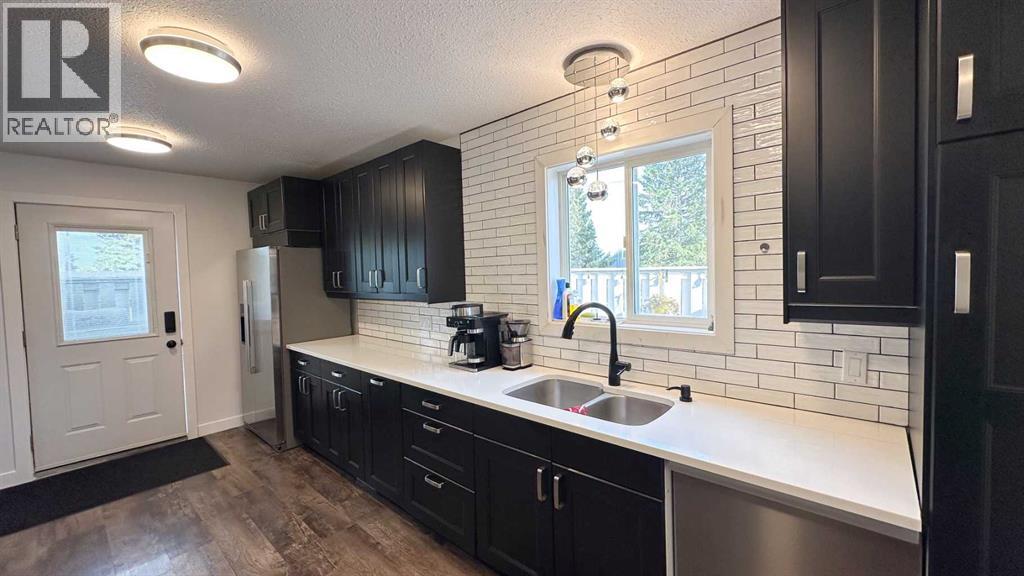 405 1 Avenue Northwest - Photo 11